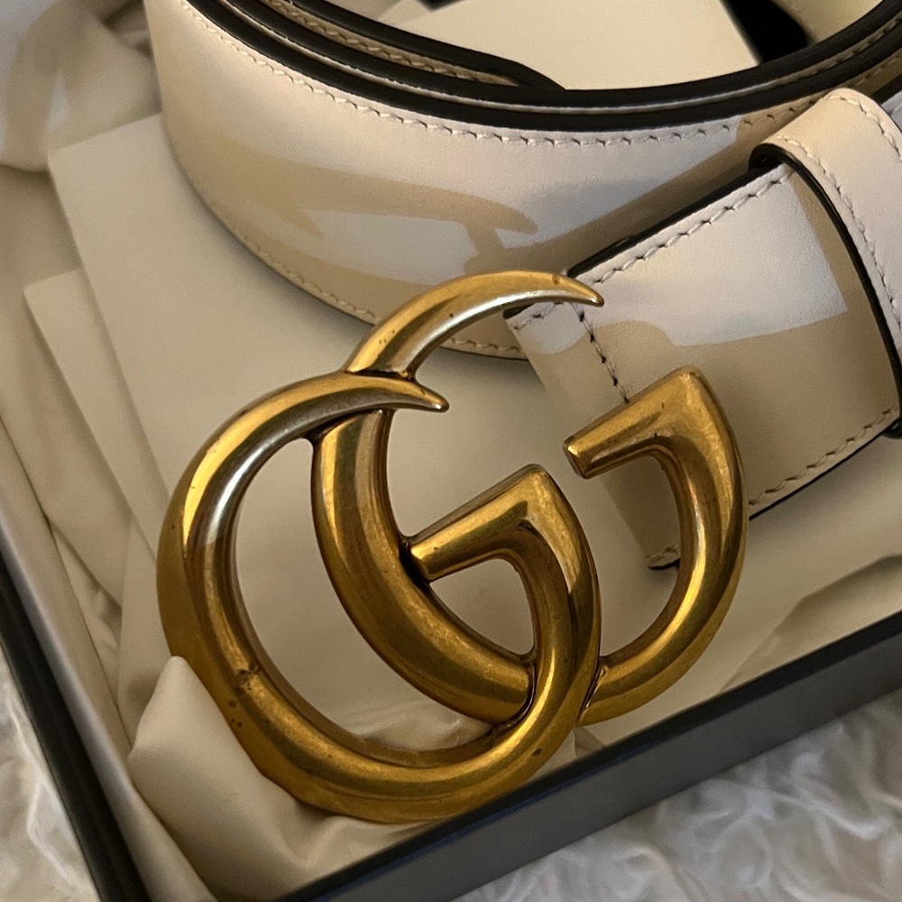 Gucci Gold Buckle White Belt 95